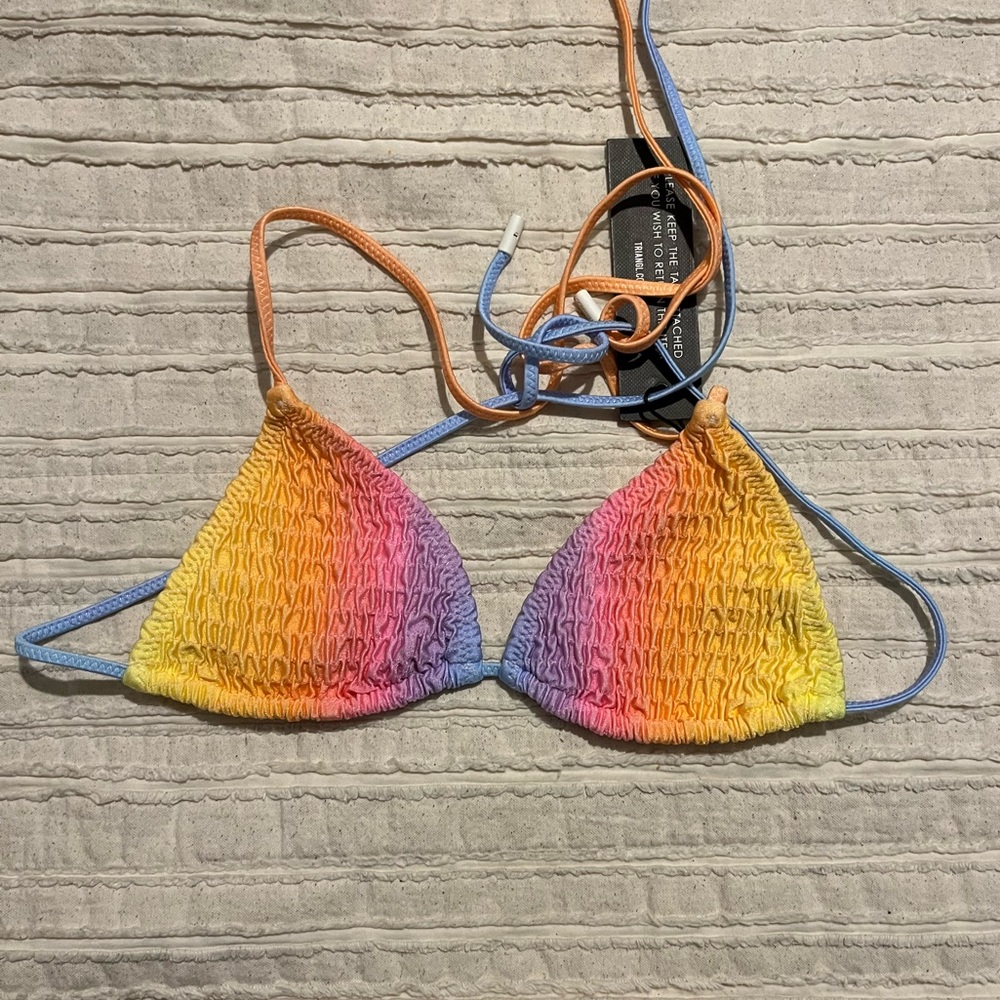 Triangl Rainbow Vinca Top